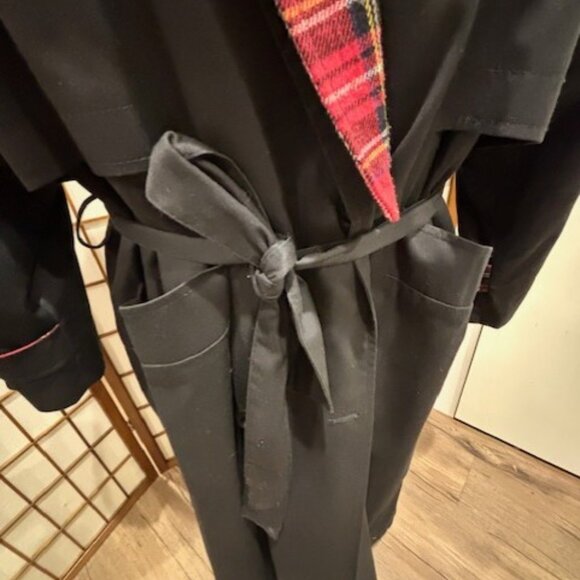 Changeable accents trench coat - Picture 4 of 11